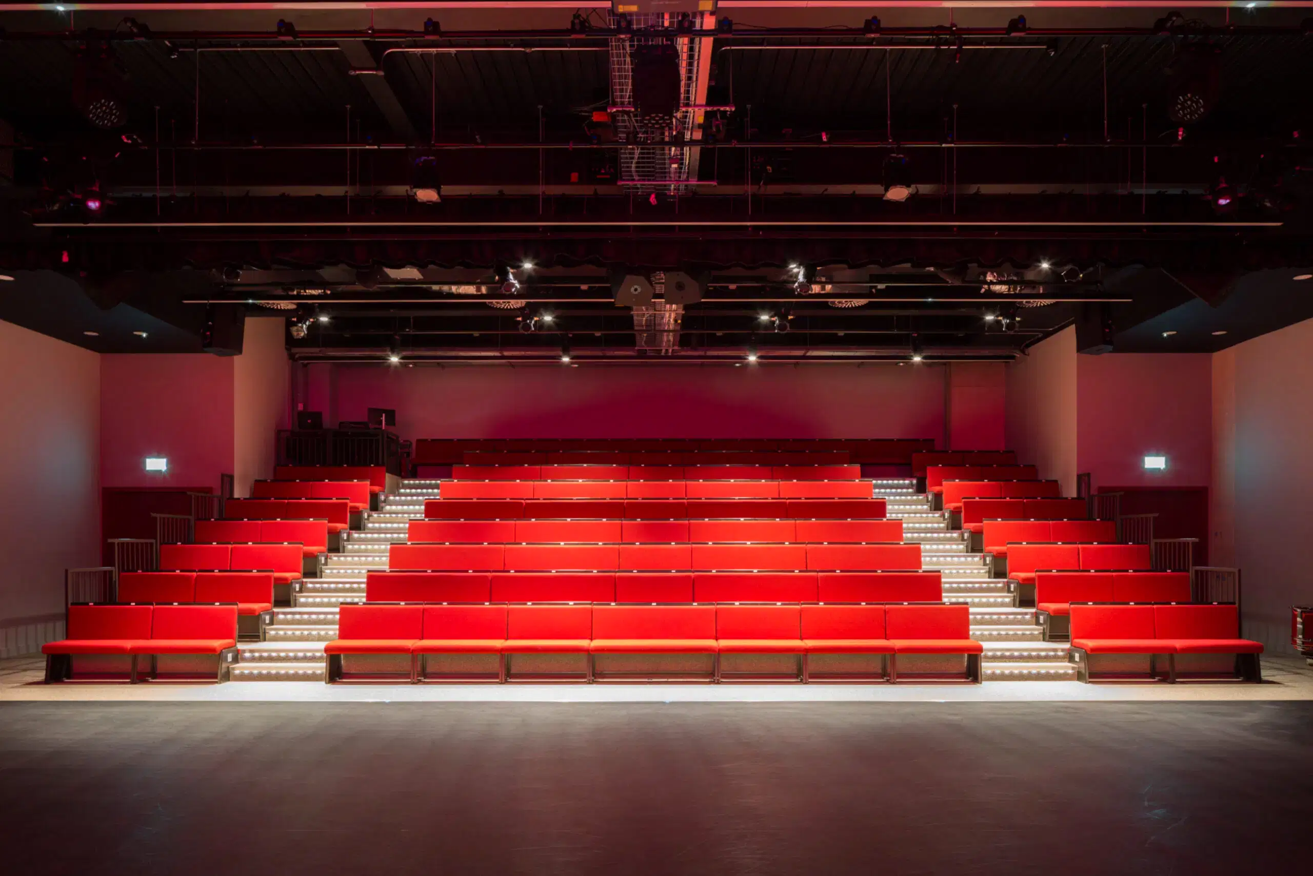 Royal Academy of Dance Felix Koch | Royal Academy of Dance image of RAD Studio Theatre by Felix Koch