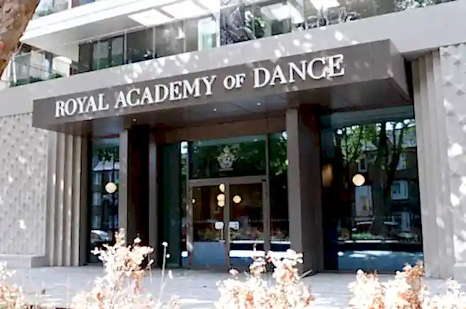 RAD headquarters | Royal Academy of Dance RAD headquarters entrance door