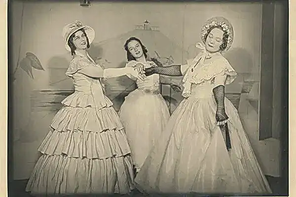 Bed443GenerationsPolka1939Douglas-copy | Royal Academy of Dance Photo Phyllis Bedells Dame Adeline Genée and Jean Bedells in the 'Three Generations Polka', performed at the RAD Ball. Photo by Douglas.