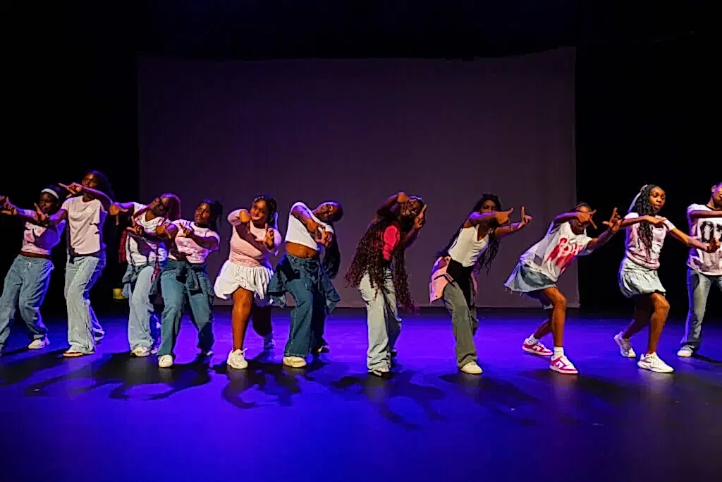 Marble Sky 060525 Step Around Town-37 | Royal Academy of Dance