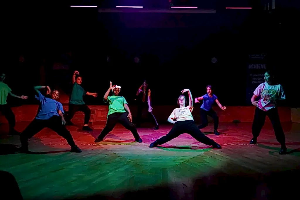 Marble Sky 070525 Step Around Town-36 | Royal Academy of Dance