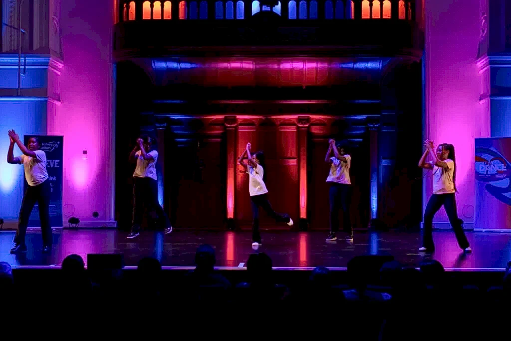 STEPLIVE2025MarbleSky-0960 | Royal Academy of Dance