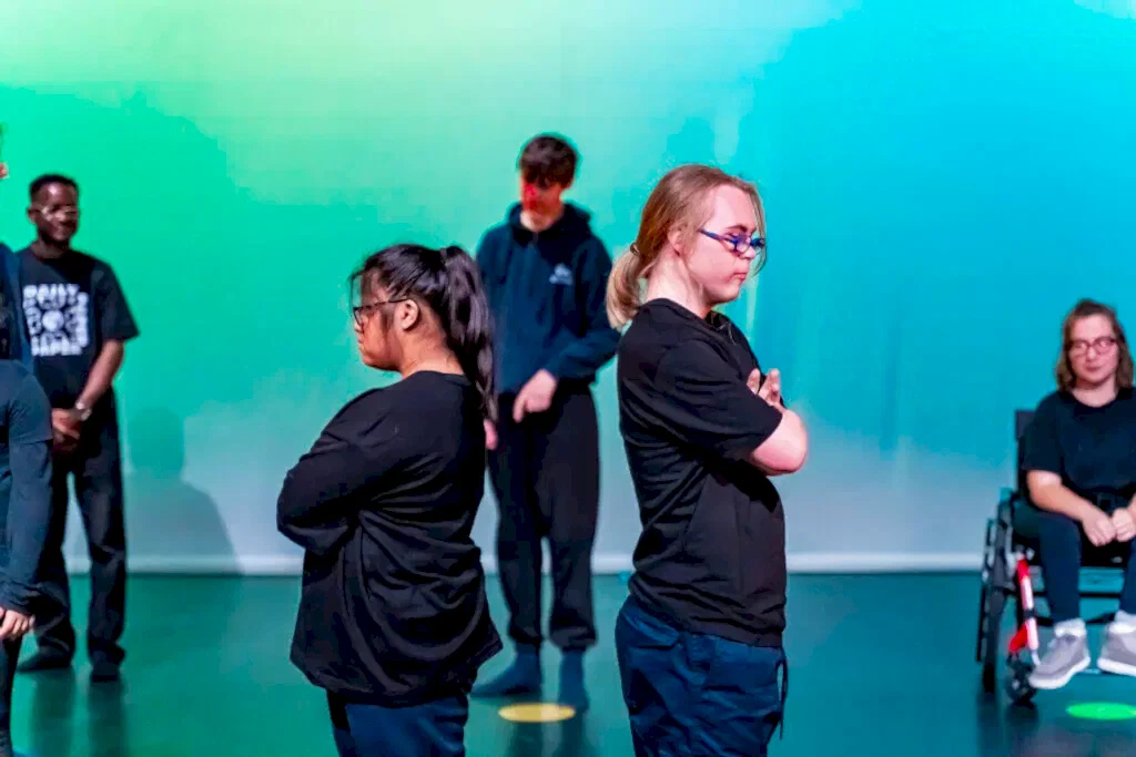 Step Around Town 090525Marbleandsky-264 | Royal Academy of Dance