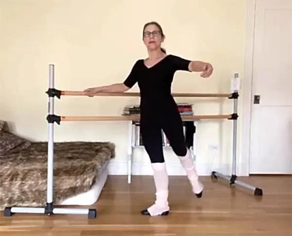 Hallie-Blanchard-RehwaldtSilver-Swans-Licensee | Royal Academy of Dance