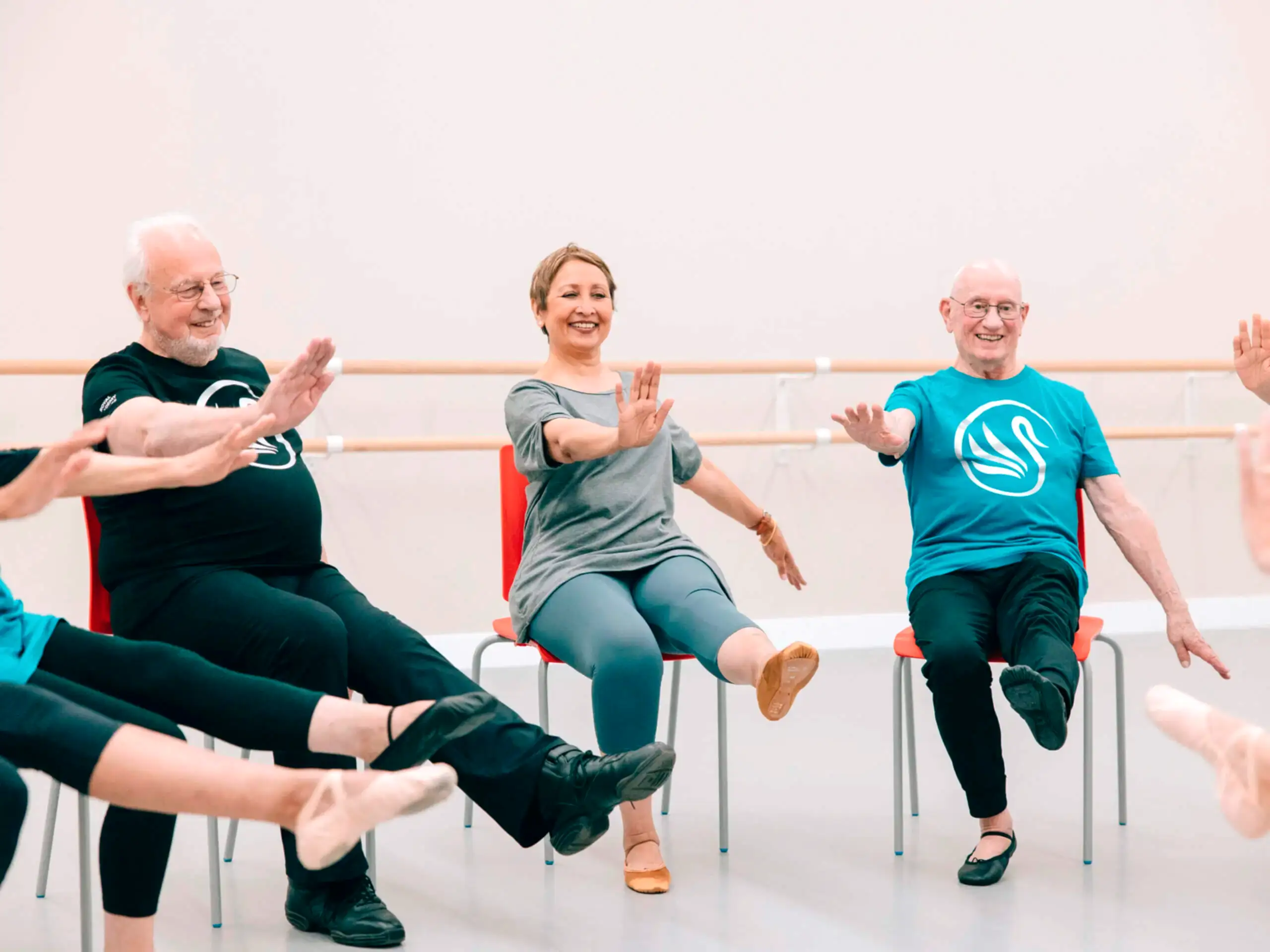 seated swans | Royal Academy of Dance senior students taking an RAD seated Swans class