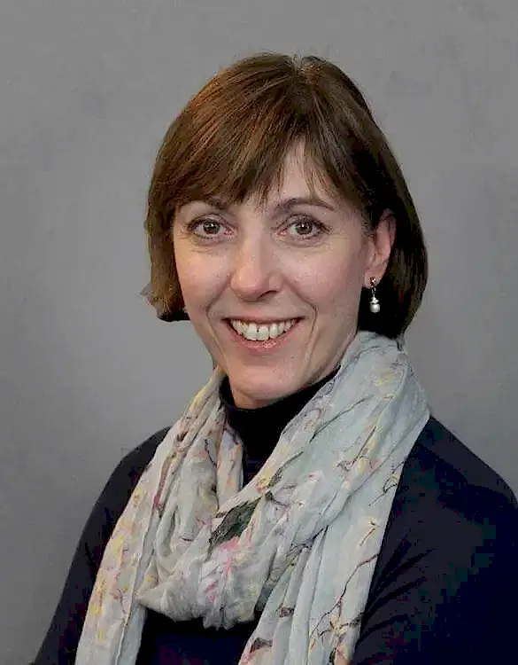 Theresa-Brown | Royal Academy of Dance