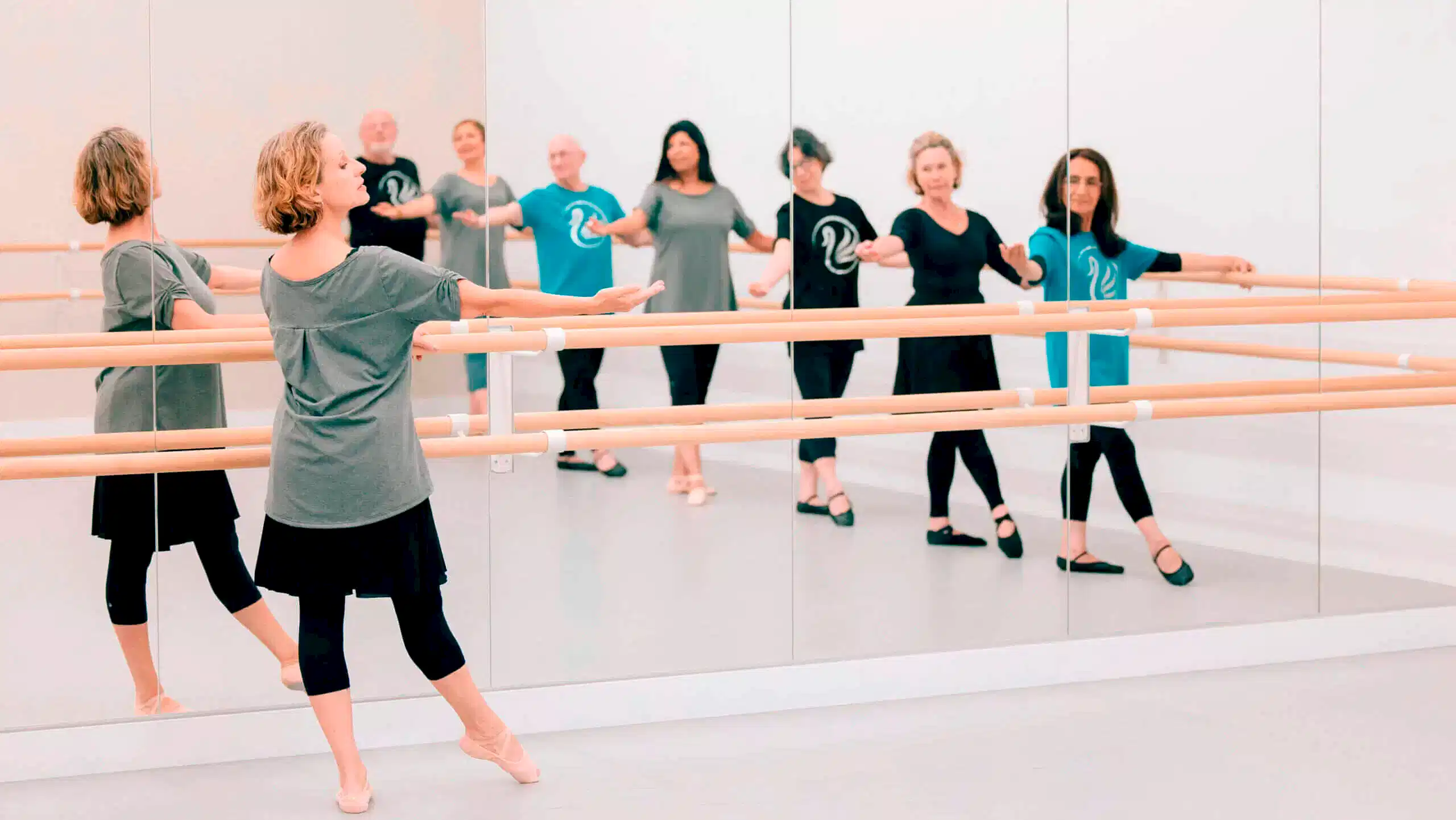ADL28749 1 | Royal Academy of Dance