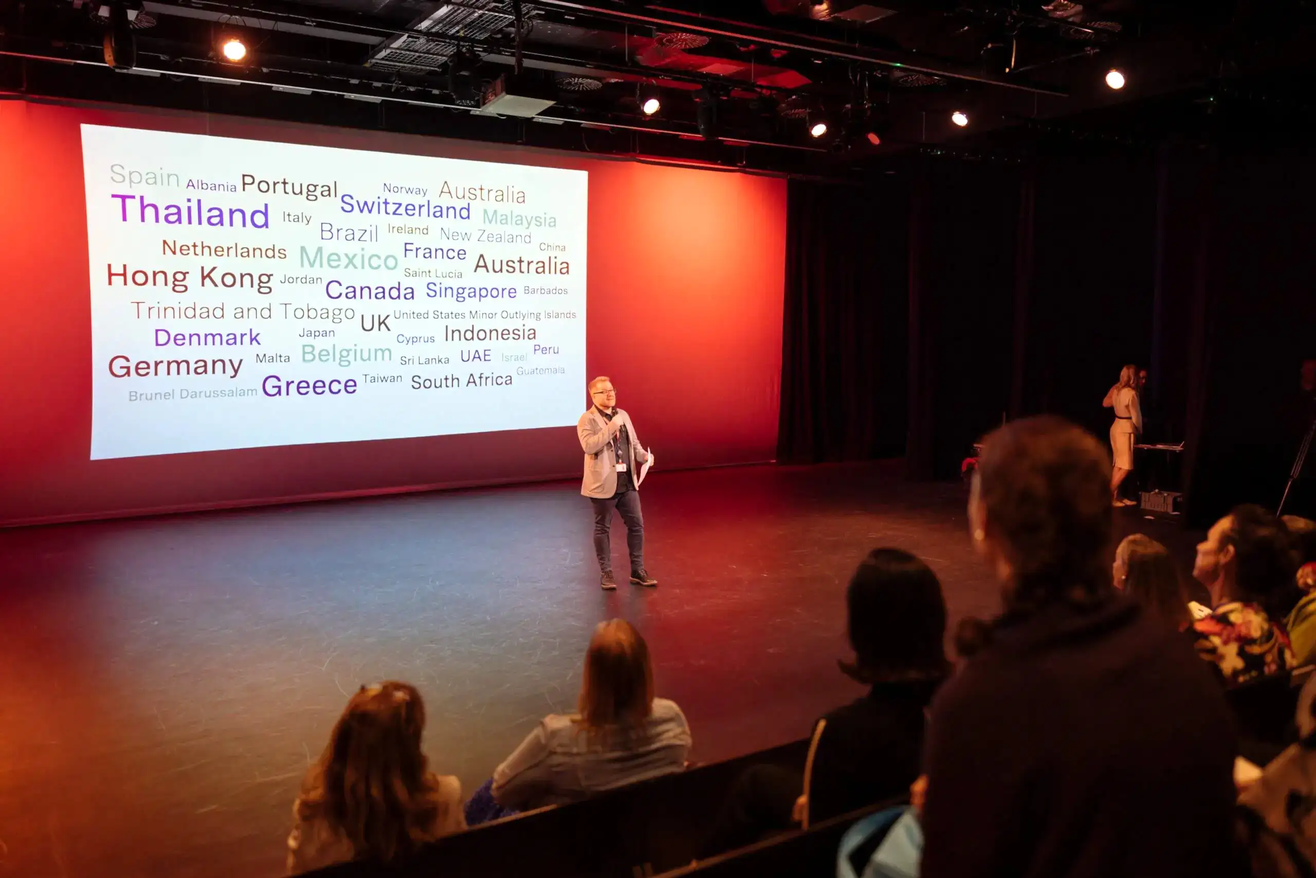 how to run an event | Royal Academy of Dance How to run an event Previous CEO Tim Arthur presenting at a Leadership Training event run by the RAD in the Aud Jebsen Studio Theatre at our headquarters