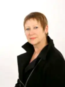 Hilary Clark | Royal Academy of Dance