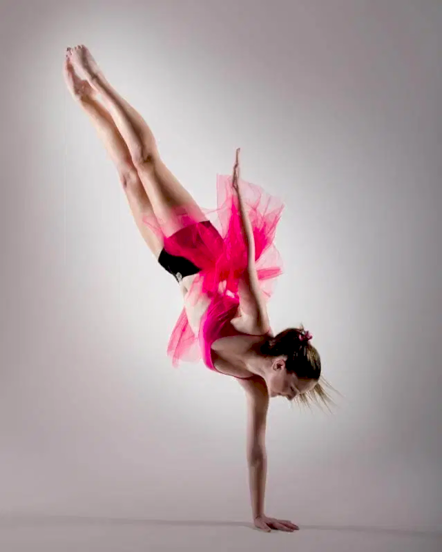 Chantelle Scoon Dancing - PC Amber Griffen | Royal Academy of Dance